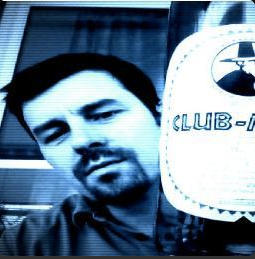 Sven likes Pizza and drinks Club Mate.