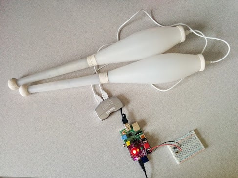 Raspebbery Pi light up juggling pins Raspebbery Pi light up juggling pins