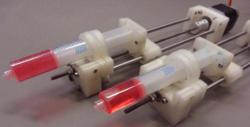 Double-pump syringe Double-pump syringe