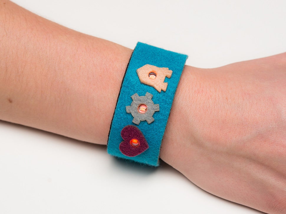 myDazzu 可穿戴技术，可编程毛毡